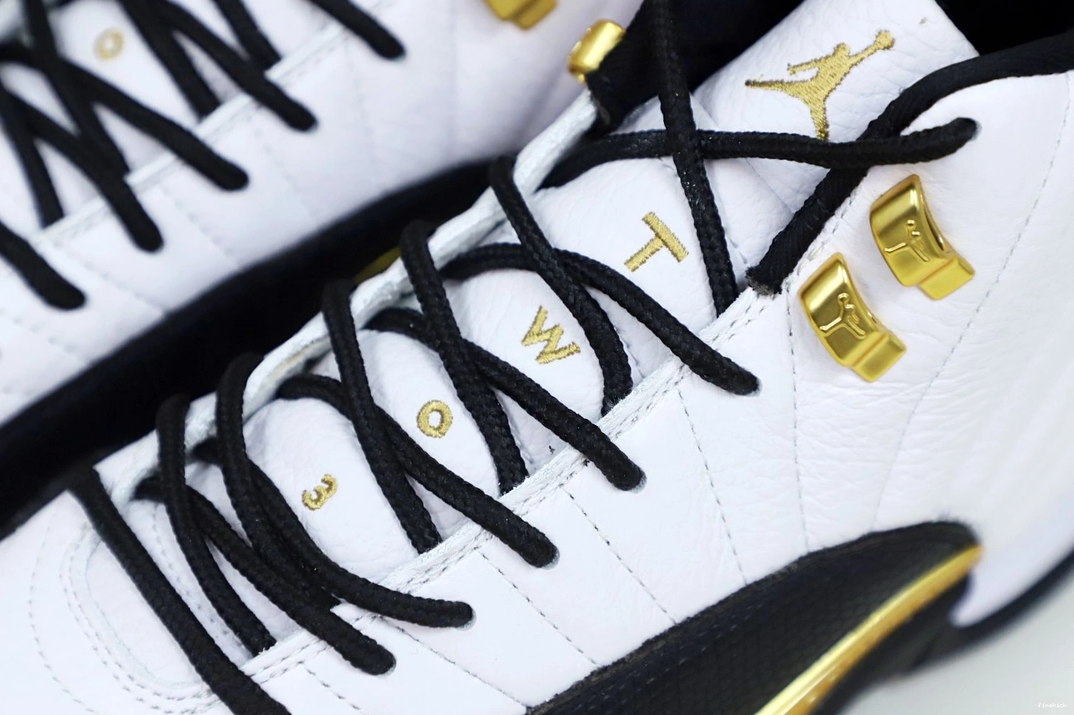 RETRO 12 JORDAN 'ROYALTY' AIR 0929